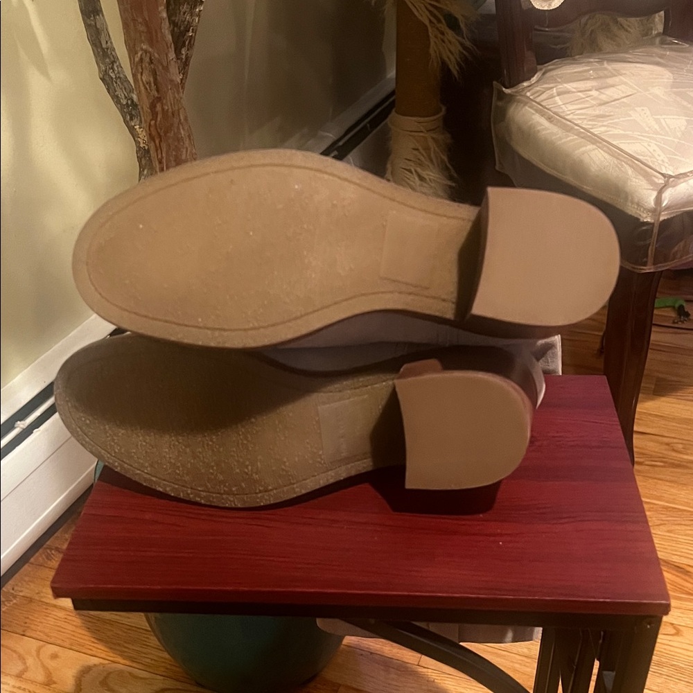 Nine West Boot - Picture 3 of 3